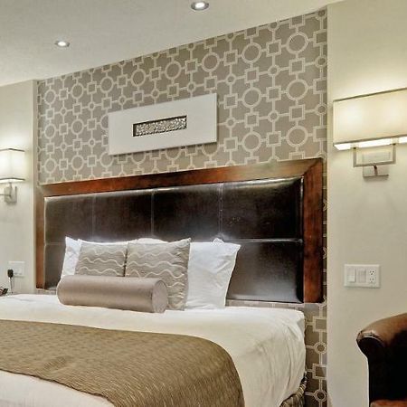 Helm'S Inn Victoria Zewnętrze zdjęcie